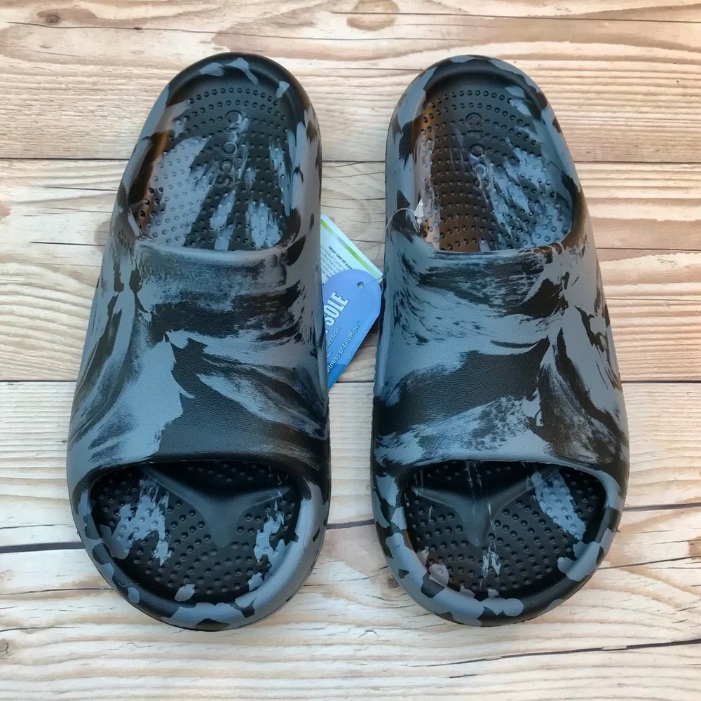 Crocs Mellow Marbled Slide - Picture 14 of 16
